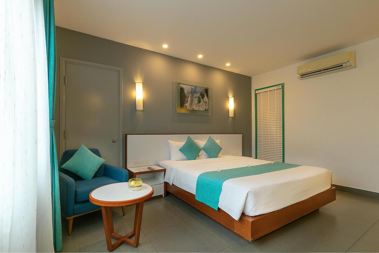 Emm Hotel Hoi An Exterior photo